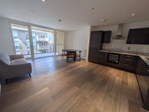 Photo 1- click for photo gallery